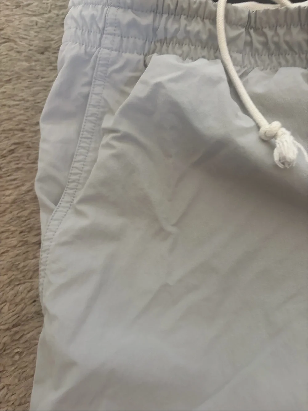 Nike Dri-FIT Men’s Heritage Gray/White XL Drawstring Elastic Waist pre owned as